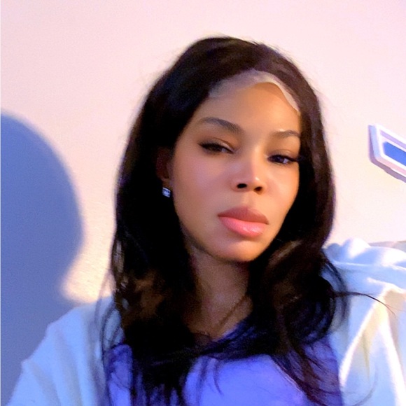 4x4 lace wig made with 100% human hair wig - Picture 9 of 13